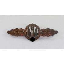 Frontflugspange für Kampfflieger in Bronze, Buntmetall