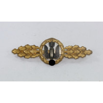 Frontflugspange für Kampfflieger in Gold, Hst. G.H. Osang Dresden (Buntmetall)