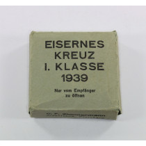 Grüner (!) Umkarton Eisernes Kreuz 1. Klasse 1939, C.F. Zimmermann Ordensfabrik, Pforzheim