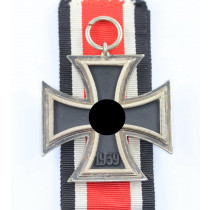 Eisernes Kreuz 2. Klasse 1939, Juncker, magnetisch