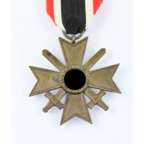 Kriegsverdienstkreuz 2. Klasse mit Schwertern, Hst. 72