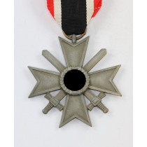 Kriegsverdienstkreuz 2. Klasse mit Schwertern, Hst. 10