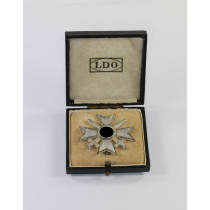 Kriegsverdienstkreuz 1. Klasse mit Schwertern, Hst. 3, im LDO Etui