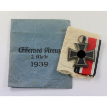 Eisernes Kreuz 2. Klasse 1939, Hst. 65, in Verleihungstüte Klein & Quenzer A.G. Oberstein