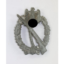 Infanterie-Sturmabzeichen in Silber, Hst. AS Dreieck (Boden/Kellerfund!)