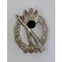 Infanterie Sturmabzeichen in Silber, Hst. W, massiv (!) Buntmetall