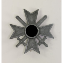 Kriegsverdienstkreuz 1. Klasse mit Schwertern, Hst. 3 (Wilhelm Deumer, Lüdenscheid)