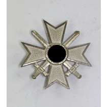 Kriegsverdienstkreuz 1. Klasse mit Schwertern, Hst. 4 (Steinhauer & Lück, Lüdenscheid)