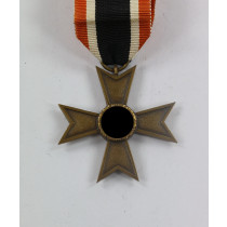 Kriegsverdienstkreuz 2. Klasse, Buntmetall, oranges Band (!)