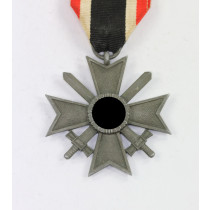 Kriegsverdienstkreuz 2. Klasse mit Schwertern