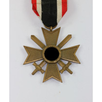 Kriegsverdienstkreuz 2. Klasse mit Schwertern, Buntmetall