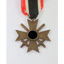  Kriegsverdienstkreuz 2. Klasse mit Schwertern, Buntmetall