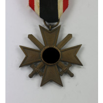 Kriegsverdienstkreuz 2. Klasse mit Schwertern, Buntmetall