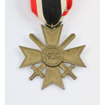 Kriegsverdienstkreuz 2. Klasse mit Schwertern, Buntmetall