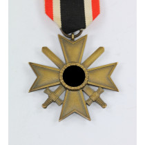 Kriegsverdienstkreuz 2. Klasse mit Schwertern, Hst. 10