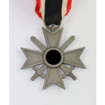 Kriegsverdienstkreuz 2. Klasse mit Schwertern, Hst. 10