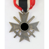 Kriegsverdienstkreuz 2. Klasse mit Schwertern, Hst. 127 (Moritz Hausch AG, Pforzheim)