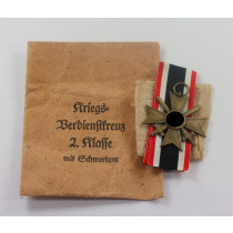 Kriegsverdienstkreuz 2. Klasse mit Schwertern, in Verleihungstüte Karl Hensler Porzheim