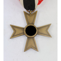 Kriegsverdienstkreuz 2. Klasse (ohne Schwerter), Hst. 99 (Schwertner & Cie, Graz Eggenberg)