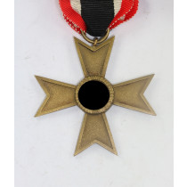  Kriegsverdienstkreuz 2. Klasse (ohne Schwerter), Hst. 14 (Christian Lauer, Nürnberg)