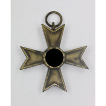 Kriegsverdienstkreuz 2. Klasse (ohne Schwerter), Hst. 41 (Gebrüder Bender, Oberstein)