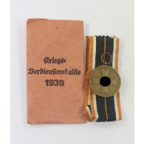  Kriegsverdienstmedaille, in Verleihungstüte Franz Klamt & Söne Gablonz/Neiße