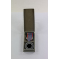 Luftschutzehrenzeichen 2. Stufe, Für Verdienste im Luftschutz 1938 (Aluminium), im Etui