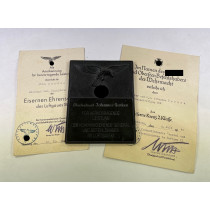 Luftwaffe, Nachlass Eiserner Ehrenschild des Luftgaues XI (Hamburg), Plakette (1.Form, 1. Ausführung) + Urkunde + Urkunde EK-2