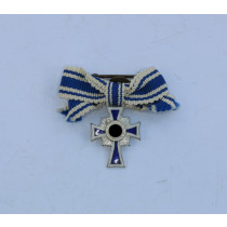 Miniatur Mutterkreuz in Silber an Schleife