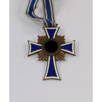 Mutterkreuz in Bronze