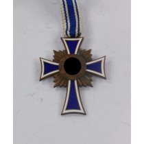  Mutterkreuz in Bronze, 16. Dezember 1938 Adolf Hitler