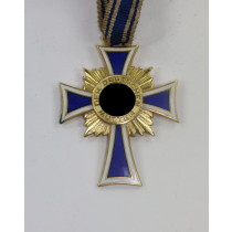 Mutterkreuz in Gold
