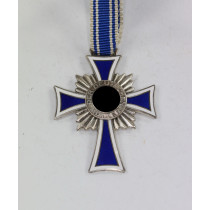 Mutterkreuz in Silber, Der Deutschen Mutter