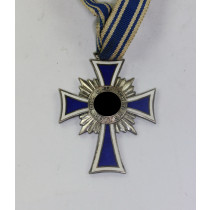 Mutterkreuz in Silber, Der Deutschen Mutter