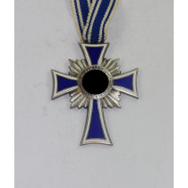 Mutterkreuz in Silber, Der Deutschen Mutter
