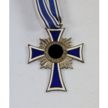 Mutterkreuz in Silber, Der Deutschen Mutter