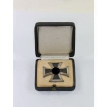 Eisernes Kreuz 1. Klasse 1939, Hst. 65, im Etui