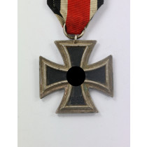 Eisernes Kreuz 2. Klasse 1939, Hst. 24 (Arbeitsgemeinschaft der Hanauer Plakettenhersteller, Hanau)