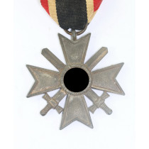 Kriegsverdienstkreuz 2. Klasse mit Schwertern, Hst. 15 (Friedrich Orth, Wien)