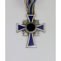 Mutterkreuz in Silber