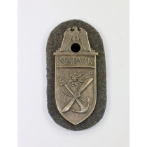 Narvikschild auf Luftwaffenstoff, Cupal (!) Typ 1 (!)