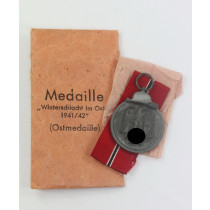  Ostmedaille, Hst. 55, in Verleihungstüte J.E. Hammer & Sohn, Geringswalde