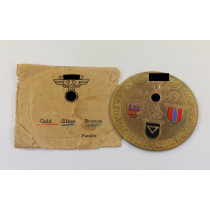 Plakette NSFK Saarpfälzische Tag und Nachtorientierungsfahrt 1939, in Verleihungstüte