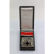 Ritterkreuz des Eisernen Kreuzes, Hst. 2, in Cellophan, im Etui