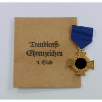 Treudienstehrenzeichen in Gold (40 Jahre), in Verleihungstüte Deschler & Sohn