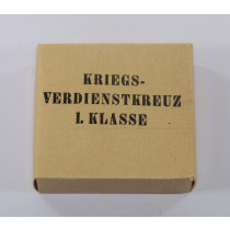 Umkarton Kriegsverdienstkreuz 1. Klasse (ohne Schwerter), Deschler & Sohn, München