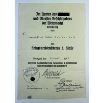 Urkunde Kriegsverdienstkreuz 2. Klasse mit Schwerzern, für einen Zivilisten (Angestellen)