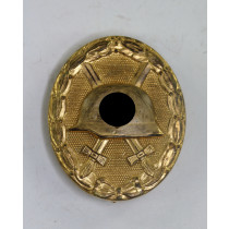 Verwundetenabzeichen in Gold 1939, Hst. 30 (Hauptmünzamt Wien), breite Nadel (!), renazifiziert (!)