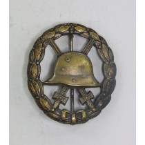 Verwundetenabzeichen in Silber 1918, durchbrochen (!)