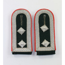 Wehrmacht Heer, Paar Schulterklappen für einen Feldwebel der Artillerie 